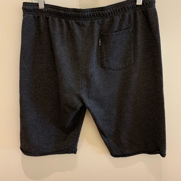 Gray cotton short - Picture 4 of 6